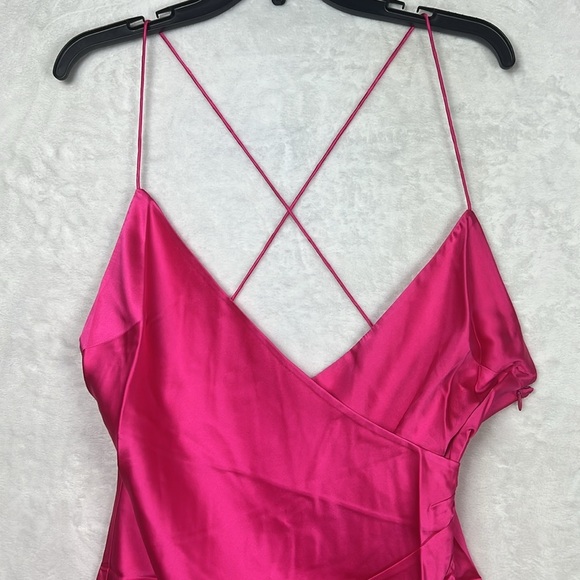 SER.O.YA Silk Pink Satin Spaghetti Strap V Neck Ruched Leah Mini Slip Dress - Picture 6 of 17